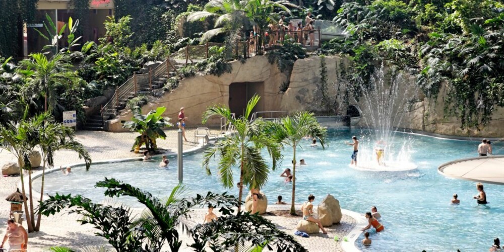 LAGUNE: Lagunen på Tropical Islands i Berlin. LAGUNE: Lagunen på Tropical Islands i Berlin.