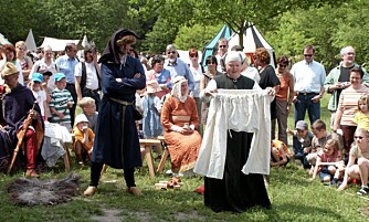 TIDSMASKIN: Düppel er et museum i en friluftpark hvor barna blir tatt med tilbake i historien. TIDSMASKIN: Düppel er et museum i en friluftpark hvor barna blir tatt med tilbake i historien.