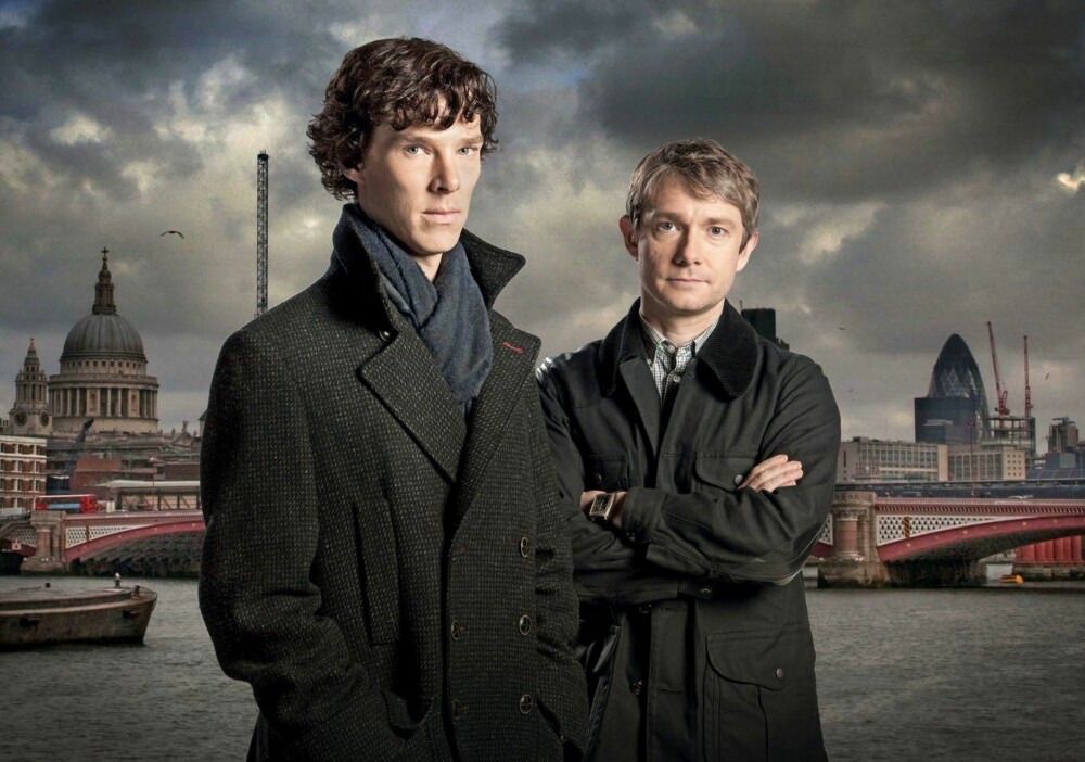 Benedict Cumberbatch håper å få spille Sherlock Holmes i mange år fremover, «helt til jeg er en gammel mann». Den neste «Sherlock»-filmen vises i desember 2015, og sesong 4 kommer i 2016.