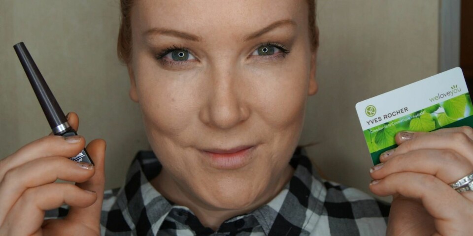 RARE VENNER: Hva har en flytende eyeliner og et kredittkort til felles? De bidrar til nydelige øyne!