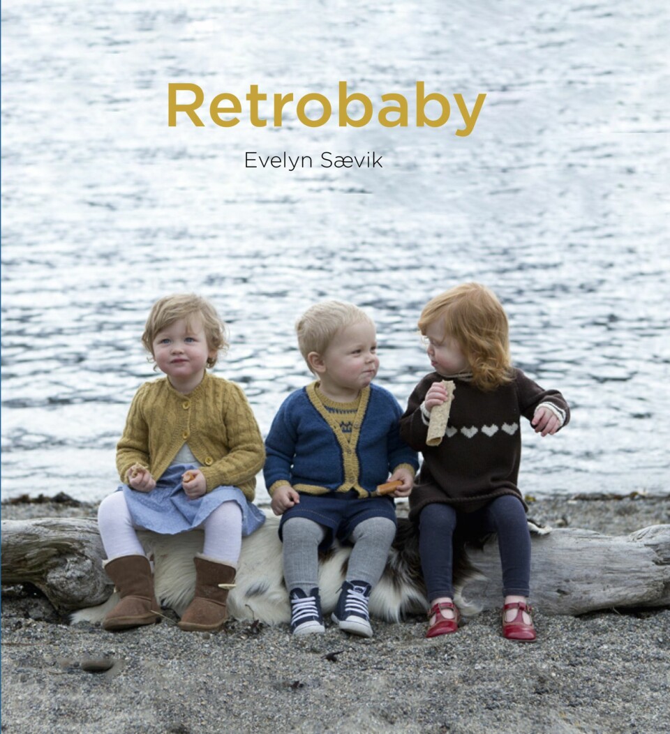 Boka Retrobaby er full av sjarmerende strikkeoppskrifter.