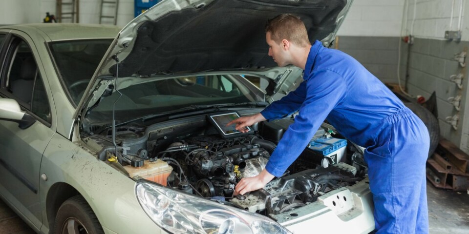 CHIPTRIMMET?: Blant de nye tingene som skal sjekkes er ''åpenbar modifisering av motoreffekt''. ILLUSTRASJONSFOTO: Thinkstock