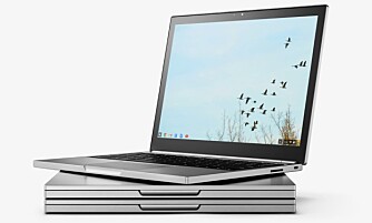 GOOGLE: Mens Apple gikk for en eneste USB-C-kontakt på Macbook, har Chromebook Pixel 2 fått en USB-C-kontakt på hver side av maskinen.
