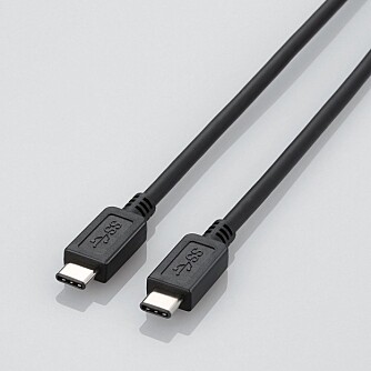 USB 3.1: Kabelprodusenten Elecom har kablene klare. En kabel med den nye C-type-pluggen i begge ender vil være kompatibel med USB 3.1 og 10 Gbps og de nye strømprofilene.