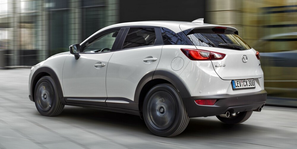 SPENSTIG DESIGN: Mazda gjør mye riktig om dagen, og design er uten tvil noe av det de er best på. CX-3 er ikke et unntak. SPENSTIG DESIGN: Mazda gjør mye riktig om dagen, og design er uten tvil noe av det de er best på. CX-3 er ikke et unntak.