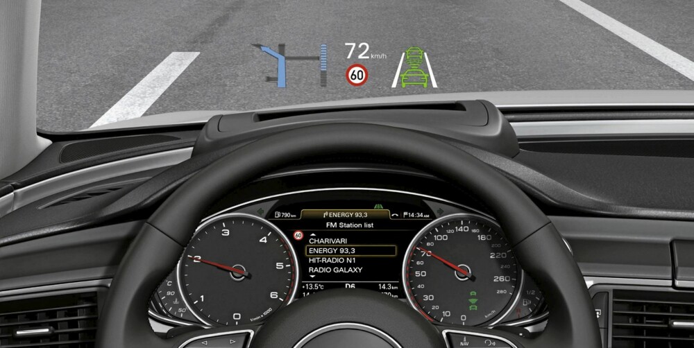 FARGER I FRONTRUTA: Audi A6 kan leveres med headup-display i farger. Vanlig speedometer blir brått veldig gammelmodig. FARGER I FRONTRUTA: Audi A6 kan leveres med headup-display i farger. Vanlig speedometer blir brått veldig gammelmodig.