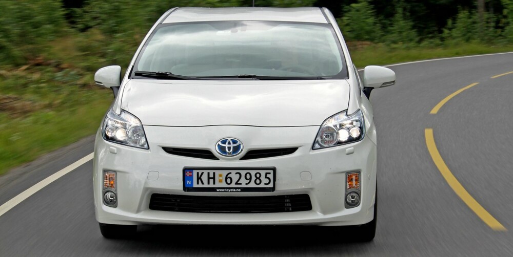 KVALITETS-HYBRID: Toyota Prius er best av både de 4-5 år og 6-7 år gamle bilene. FOTO: Petter Handeland