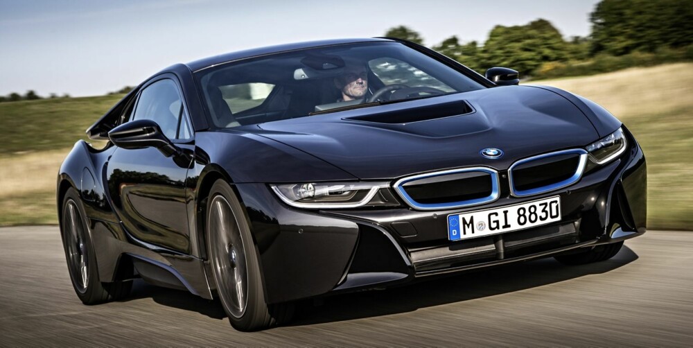 UTSOLGT: Det ryktes at etterspørselen etter BMW i8 har vært så massiv at bilen allerede er utsolgt for 2014. FOTO: BMW