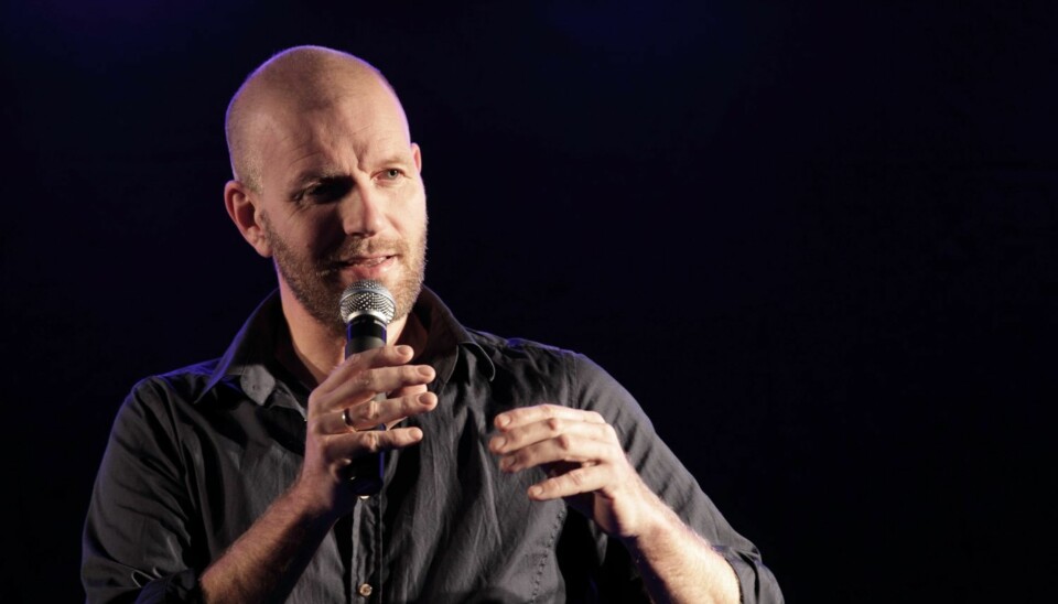 Bård Tufte Johansen har fått strålende kritikker for sitt stand-up-show 'Mann 44 snakker om'. Magasinet MANN fulgte Bård i forberedelsene til showet.