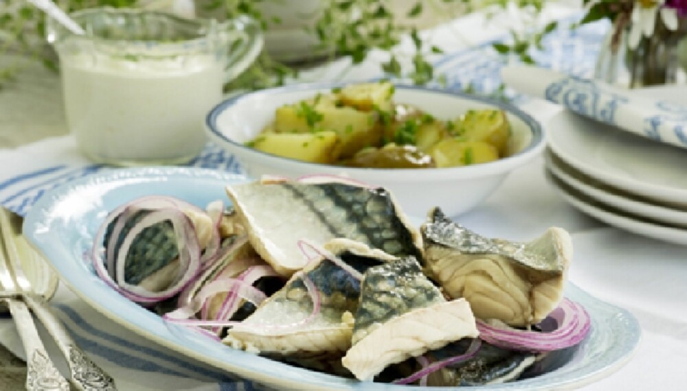 Syltet makrell er en delikatesse som smaker nydelig sammen med pepperrotkrem.