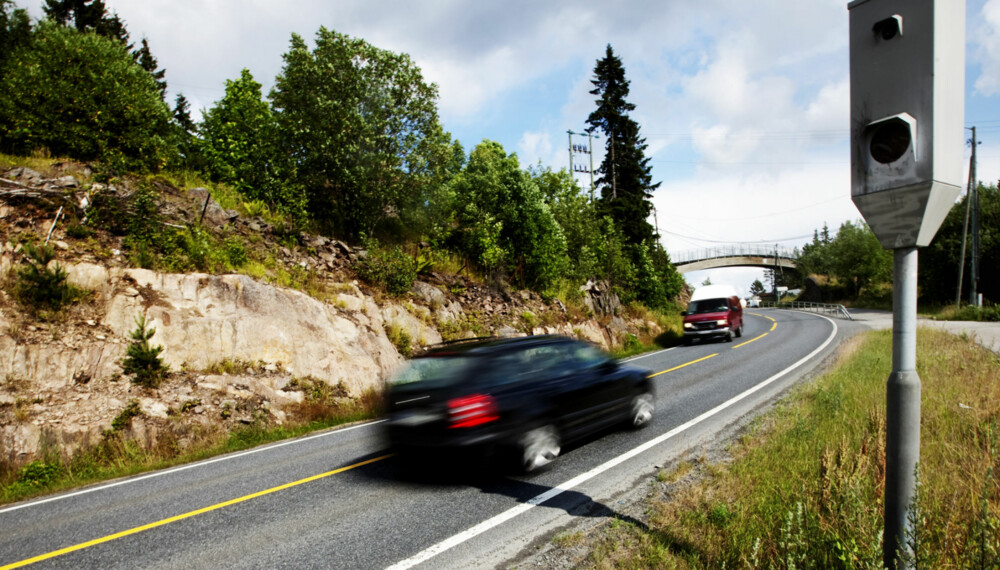 FEILMARGINER: Både bilen og fotoboksen har feilmarginer. Du kan kjøre fortere enn du tror.