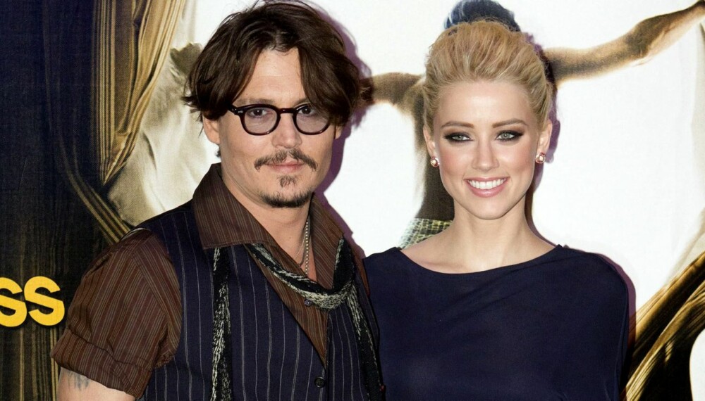 LYKKELIGE: Superstjernen Johnny Depp har forlovet seg med unge Amber Heard. Bryllupet skal være en intim seremoni på hans private øy i Bahamas.