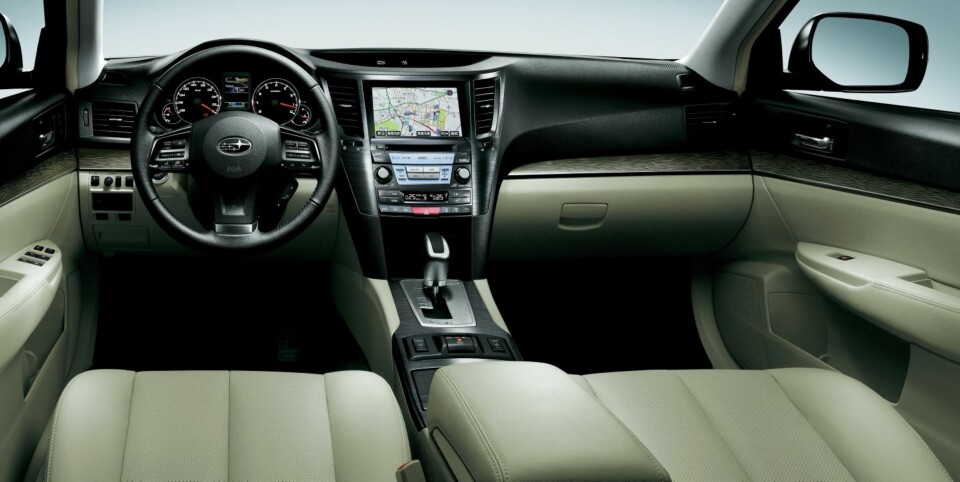 OPPGRADERT: Førermiljøet har fått ny finish. FOTO: Subaru