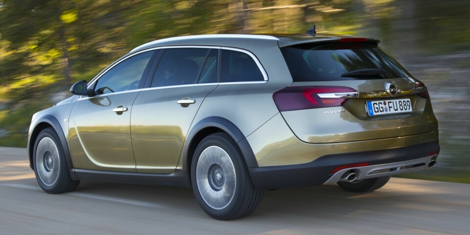 COUNTRY TOURER: Til Norge kommer Opel Insignia Country Tourer med en 2,0-liters CDTI-motor med 163 hk, automatgir og firehjulstrekk. Prisen er ikke klar ennå. FOTO: Axel Wierdemann