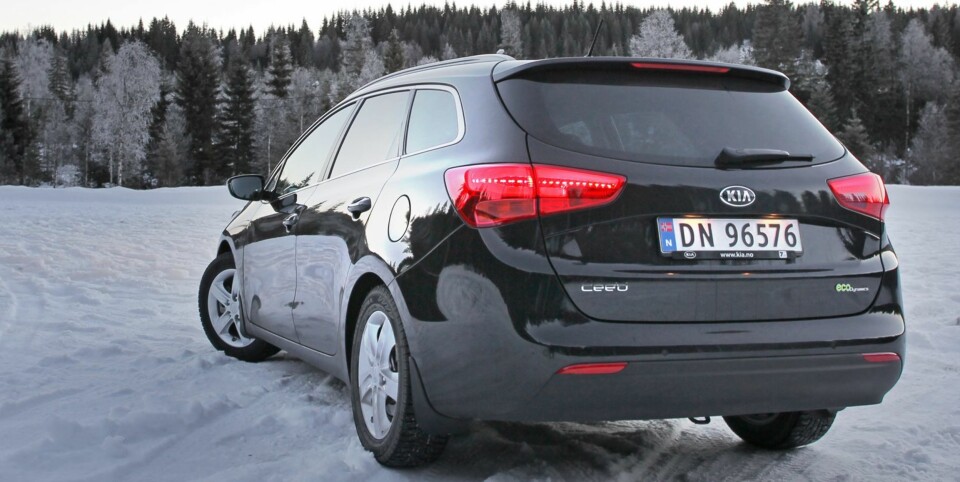 TRYGT KJØP: Kia Ceed har vist seg å være et trygt bilkjøp. Ceed har god kvalitet og syv års nybilgaranti, og gir mye utstyr og plass for pengene.