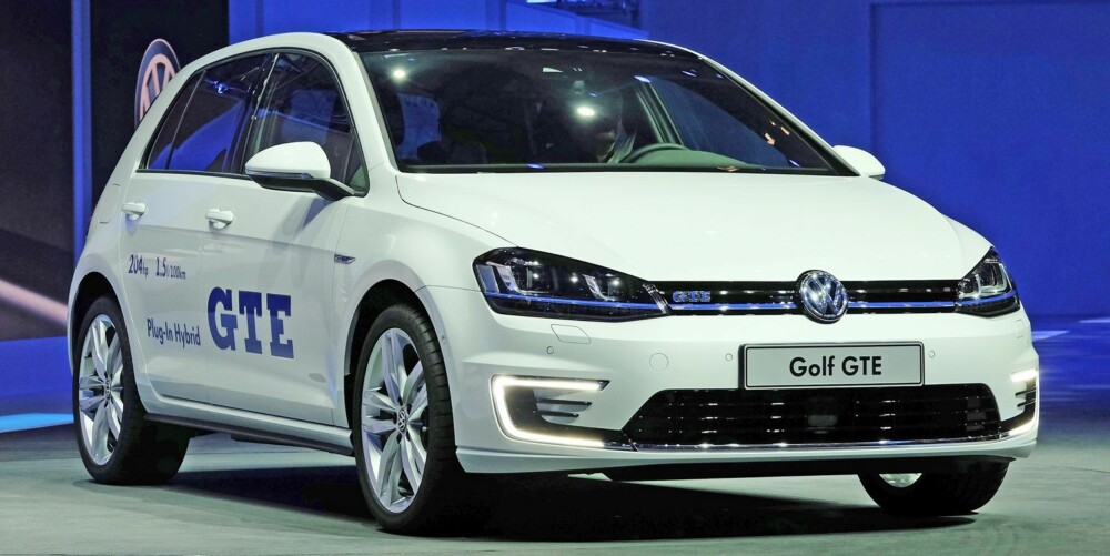 GTE: VW Golf GTE på bilutstillingen i Genève. FOTO: Newspress