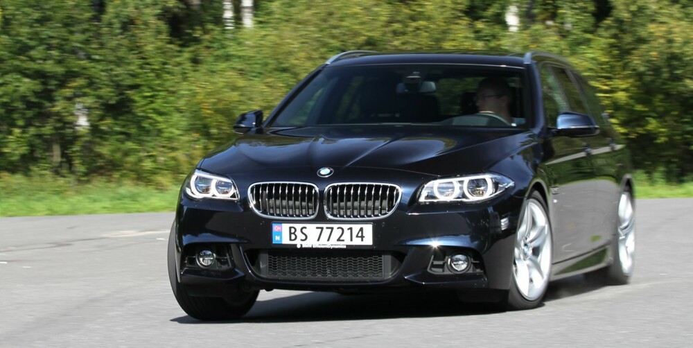 BILLIGERE: Med mindre motor er firehjulsdrift blitt mye billigere i BMW 5-serie. FOTO: Petter Handeland