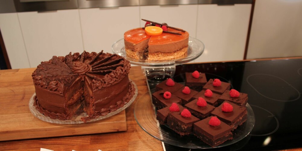 BEST: De tre beste sjokoladekakene, ifølge juryen. Nummer en til venstre, nummer to i midten og nummer tre til høyre.