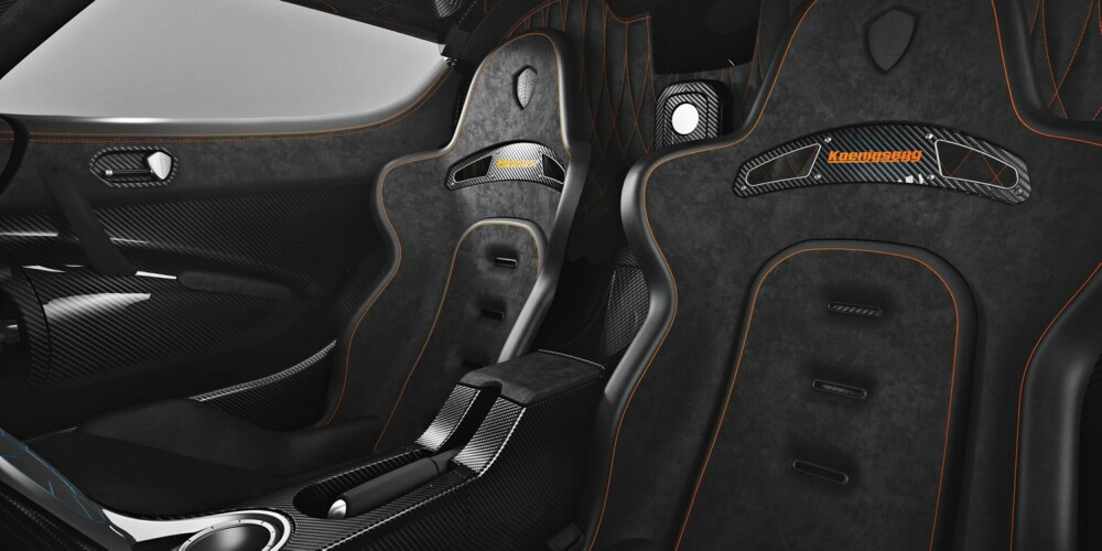 STIV: Disse onepiece-stolene er optimalisert for racing, men neppe fryktelig komfortable. FOTO: Koenigsegg