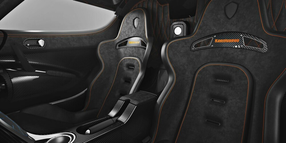 STIV: Disse onepiece-stolene er optimalisert for racing, men neppe fryktelig komfortable. FOTO: Koenigsegg STIV: Disse onepiece-stolene er optimalisert for racing, men neppe fryktelig komfortable. FOTO: Koenigsegg