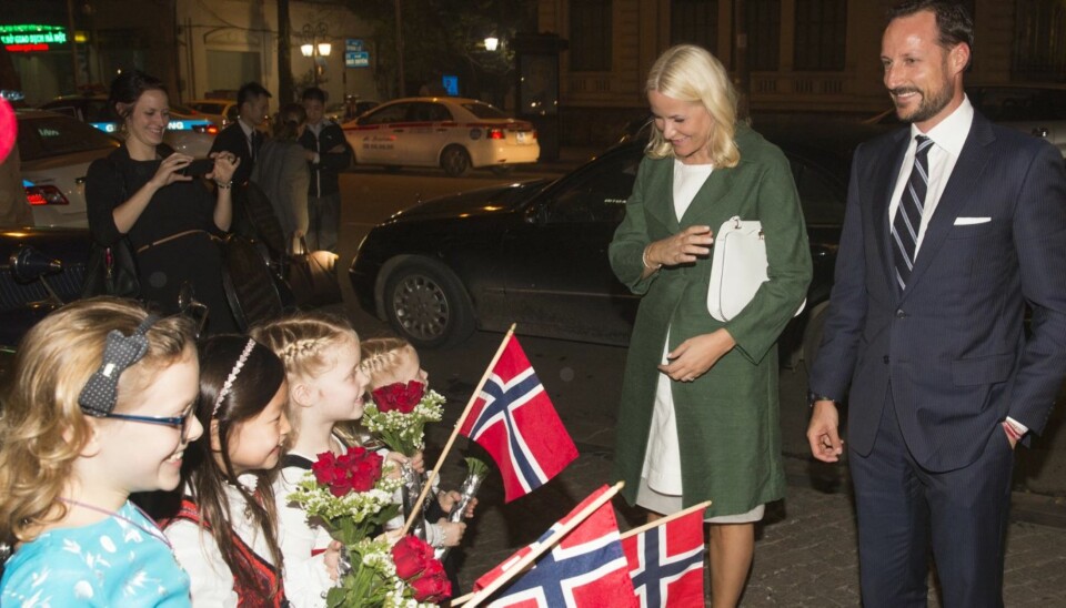 GRATULERER; Rebecca Brennen ble gratulert med 10-årsdagen av kronprins Haakon.
