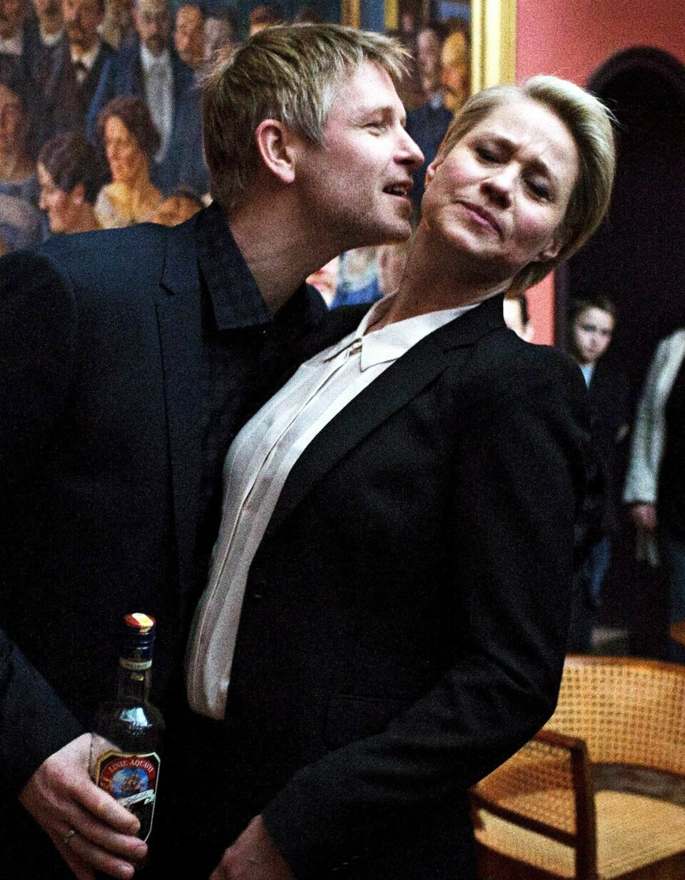 NRK-SUKSESS: I TV-serien «Arvingane» spiller Trine mot blant andre Trond Espen Seim.