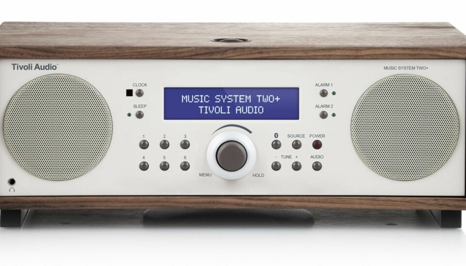 RETRO: Tivoli Music System Two+ er en stilig retroradio med trådløs streaming via Bluetooth.