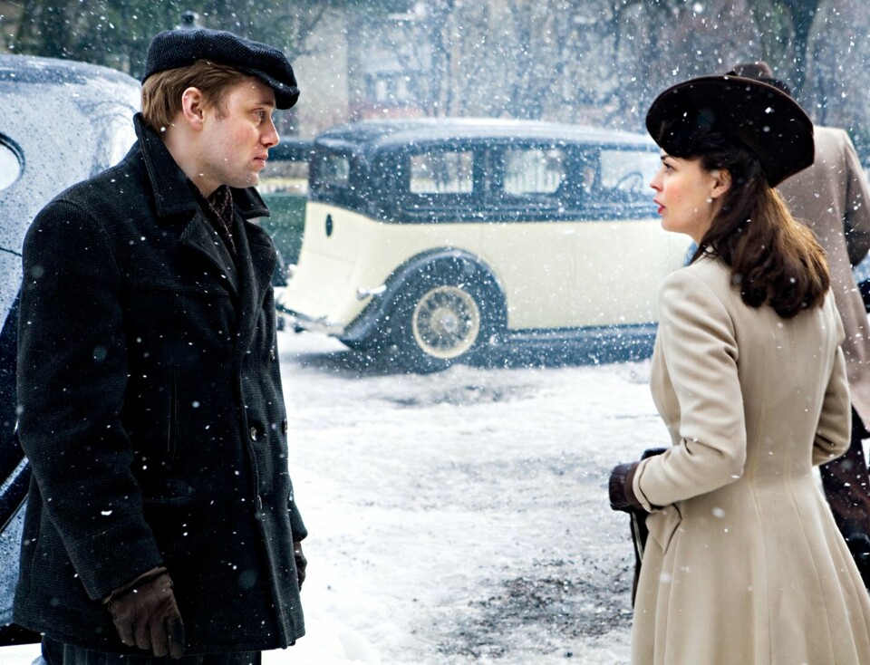 MAX MANUS: Og i filmen «Max Manus» var det Aksel Hennie som var hennes motspiller.