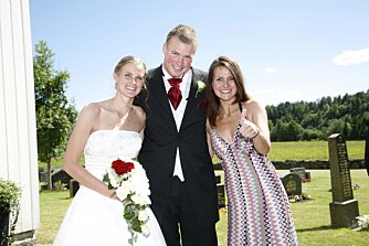 BONDEROMANTIKK: Tore Jardar og Michelle giftet seg i 2008. Katrine Moholt var selvskreven gjest.