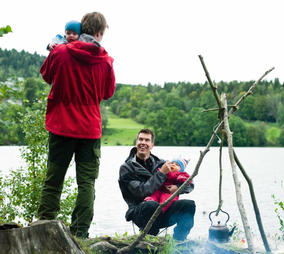 IDYLL: Kaffe, mat, barn og opphold. Trenger ikke noe mer da? Foto: Bjørg Hexeberg Staveli