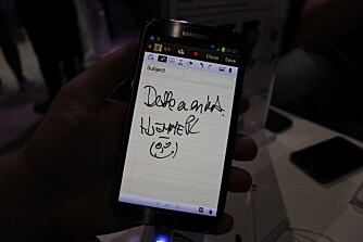 NY PENN: Pennen S Pen følger med også på Galaxy Note II, men i en litt tykkere og bedre versjon.
