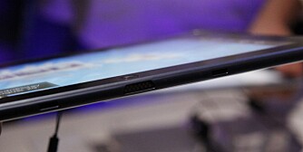 TYNT OG LETT: Samsungs nye Windows 8 netttbrett, Samsung ATIV Tab, er både tynt, lett og lekkert.