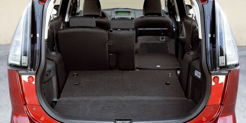 SYV SETER: Plassen i Mazda5 varierer fra 158 til 1485 liter. Foto: Mazda SYV SETER: Plassen i Mazda5 varierer fra 158 til 1485 liter. Foto: Mazda