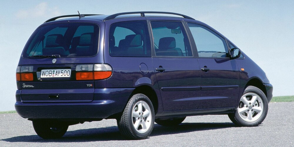 FORSIKTIG: Kvalitetsrapportenene tyder på at du bør være ekstra oppmerksom dersom du vurderer en eldre VW Sharan. Foto. VW FORSIKTIG: Kvalitetsrapportenene tyder på at du bør være ekstra oppmerksom dersom du vurderer en eldre VW Sharan. Foto. VW