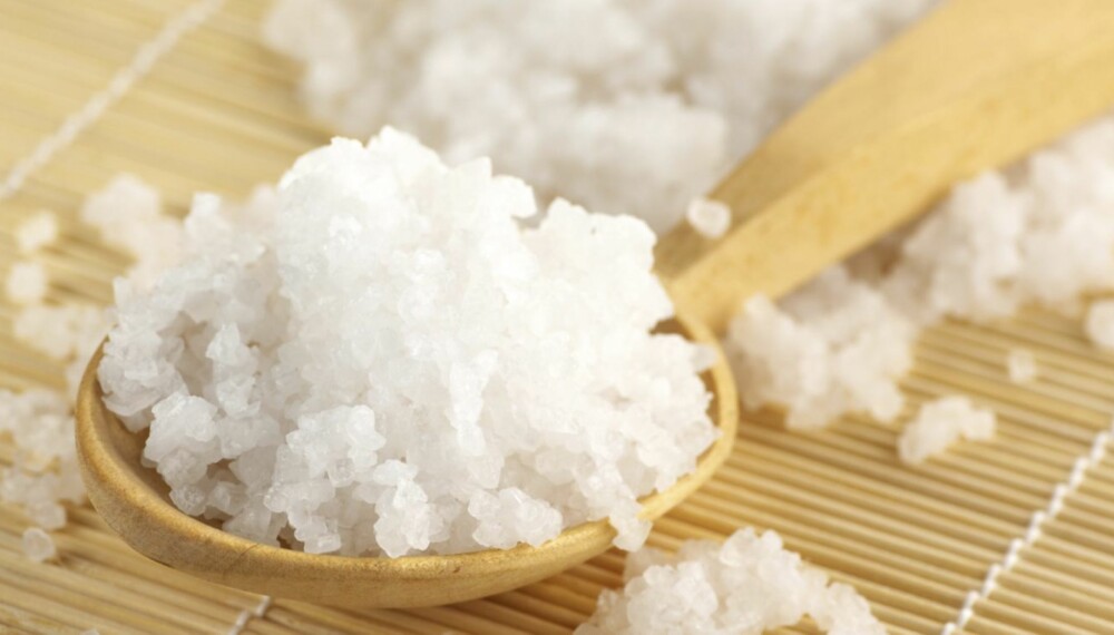 EPSOM SALT: Epsom salt er den nye snakkisen nå. Saltet er perfekt som badesalt og skal både virke avslappende og oppstrammende.