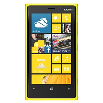 NYTT OS: Lumia 920 kjører splitter nye Windows Phone 8. Det skal ha klare forbedringer overfor eksisterende Windows Phone 7.