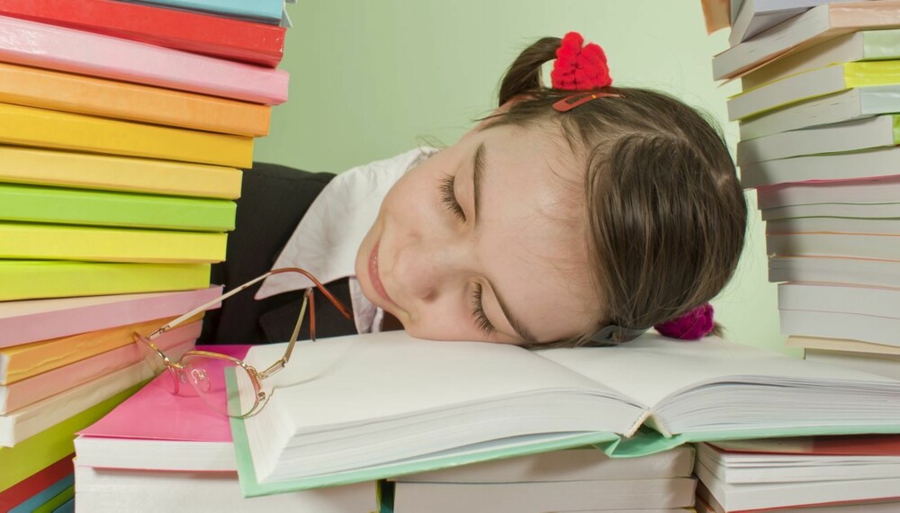 Søvnbehov er individuelt. En tenåring trenger ca. 9 timer. FOTO: Colourbox.no