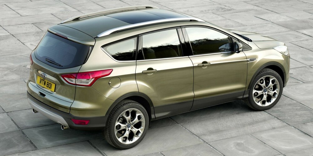 Dagens Kuga begynner å dra på årene, men det er solgt 578 Kuga-er i Norge så langt i år. I fjor ble det solgt 1295 stykker, mens det i 2010 ble solgt 1716 Kuga-er. FOTO: Ford Dagens Kuga begynner å dra på årene, men det er solgt 578 Kuga-er i Norge så langt i år. I fjor ble det solgt 1295 stykker, mens det i 2010 ble solgt 1716 Kuga-er. FOTO: Ford