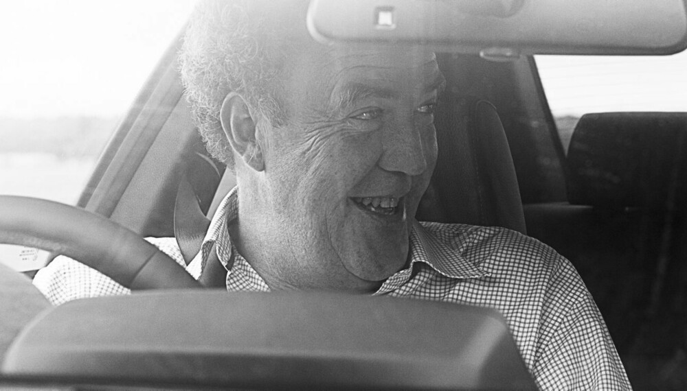 NEED FOR SPEED: Fart fungerer, mener Jeremy Clarkson. For dersom vi blir tvunget til å kjøre i 30 kilometer i timen, er det sannsynlig at hjernen - og hendene - vil finne på noe annet å gjøre. FOTO: Roderick Fountain