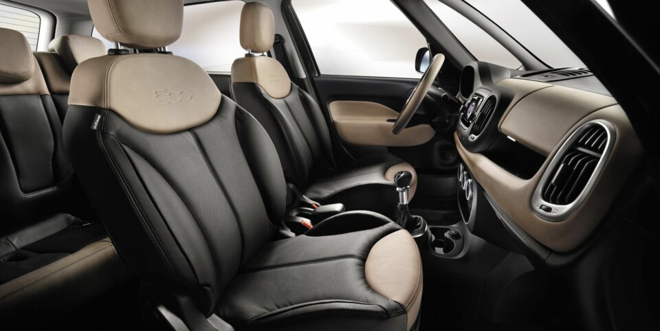 SMART: Inni er det mulig å mekke sammen et utall plasskonfigurasjoner, takhøyden er stor og den har 22 oppbevaringsrom.