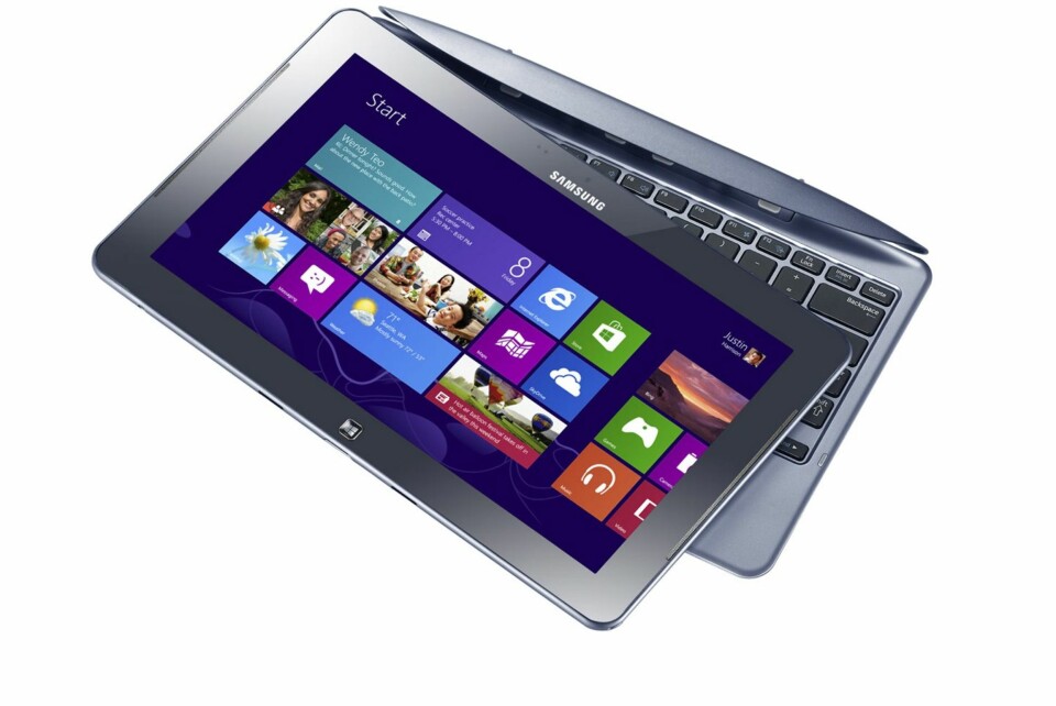 Samsung ATIV Smart PC: Hybrid PC med avtagbar skjerm. Denne har også en penn du kan bruke til notater.