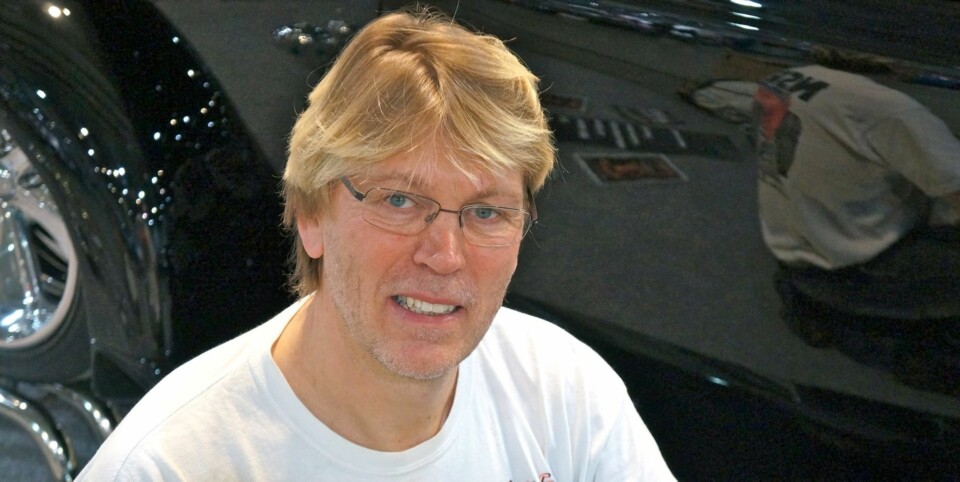ARBEIDSLYST: Jens Nybo og fire kompiser brukte til sammen 5000 timer på å lage hans Ford Roadster -37. FOTO: Geir Svardal