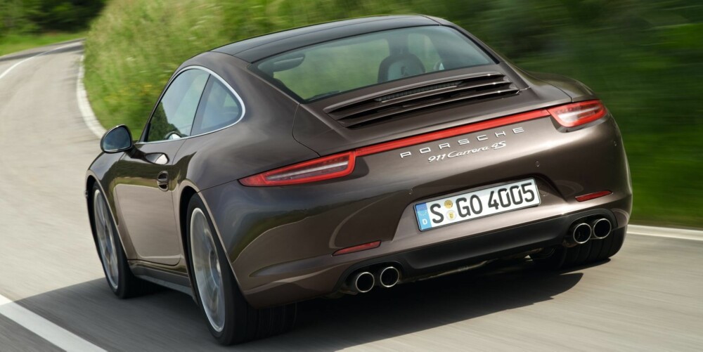 IKON: Nye Porsche 911 kommer snart som firehjulstrekker til Norge. FOTO: Stefan Warter IKON: Nye Porsche 911 kommer snart som firehjulstrekker til Norge. FOTO: Stefan Warter