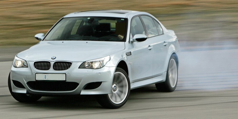 KJØRES HARDT: Det er nok ikke til å komme fra at biler som BMW M5 og Audi RS6 ofte kjøres på en litt annen måte enn en Mitsubishi Lancer. KJØRES HARDT: Det er nok ikke til å komme fra at biler som BMW M5 og Audi RS6 ofte kjøres på en litt annen måte enn en Mitsubishi Lancer.