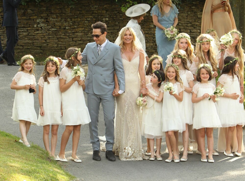 I fjor giftet Kate Moss seg med Jamie Hince. Et nydelig bryllup i romantiske omgivelser!
