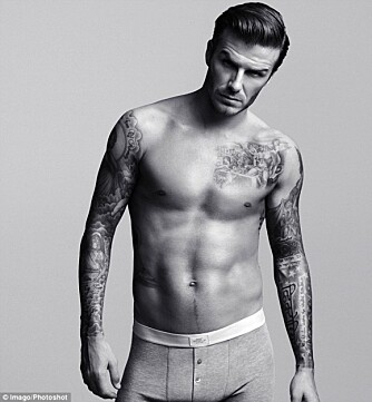 AVKLEDD: DAvid Beckham har minst 19 tatoveringer som pryder sin veltrenede kropp.