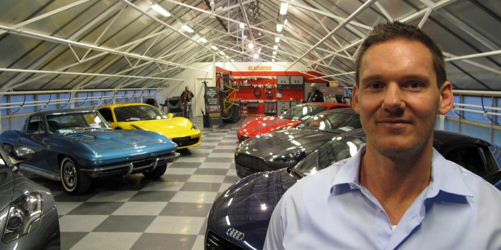 FILIAL: Anders Enevold leder Ferdinand-Motors nye filial på Høvik. FOTO: Geir Svardal