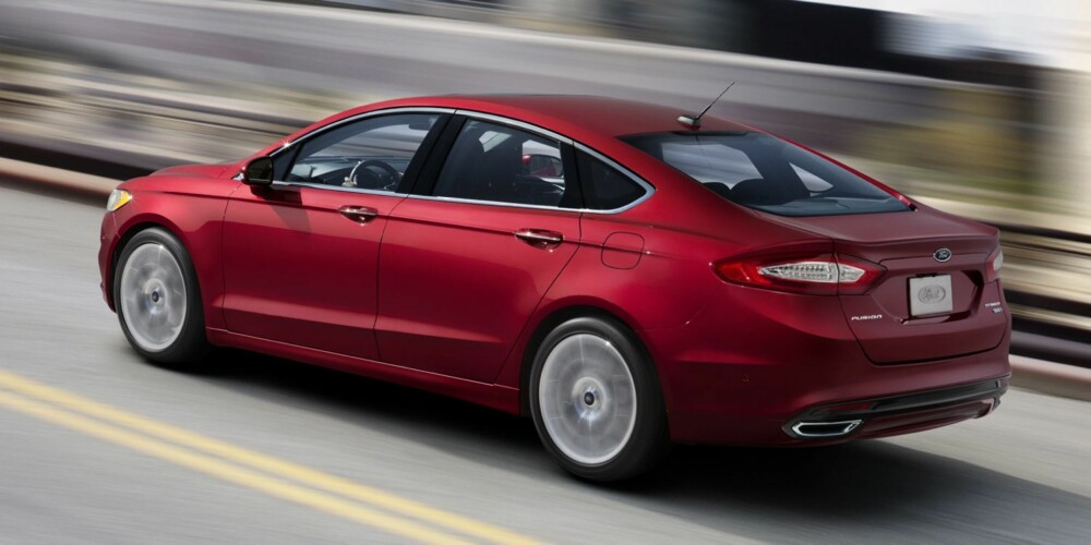 KOMBIKUPÉ: I Norge blir Ford Mondeo også tilgjengelig som femdørs kombikupé. FOTO: Ford KOMBIKUPÉ: I Norge blir Ford Mondeo også tilgjengelig som femdørs kombikupé. FOTO: Ford
