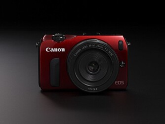 FARGE: Canon EOS M kommer også i rødt, og hvitt og grått også.