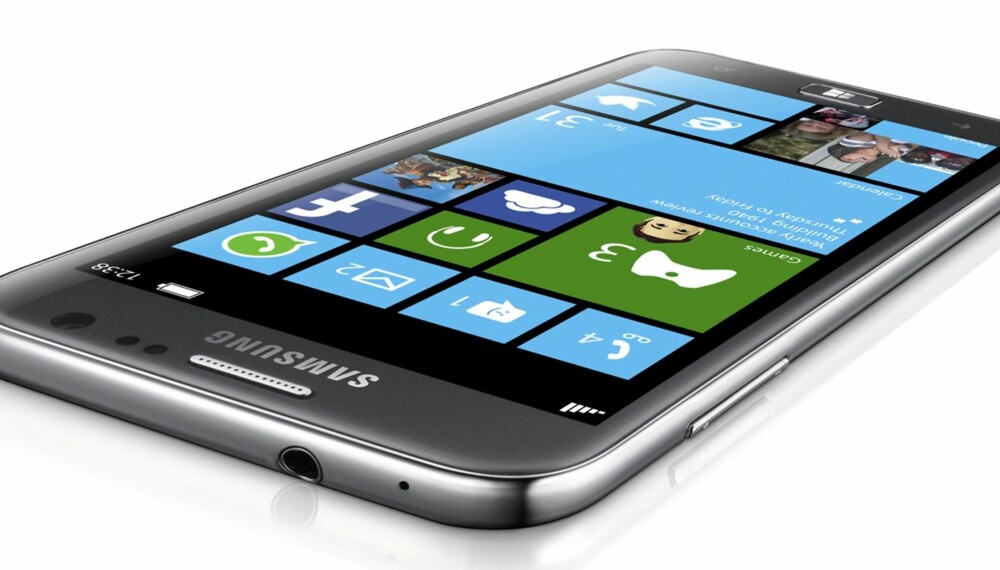 VELLYKKET: Samsung har kanskje laget den mest vellykkede Windows Phone 8 mobilen til nå.